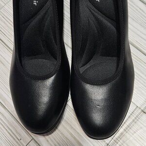 Selena Pair Low Pumps